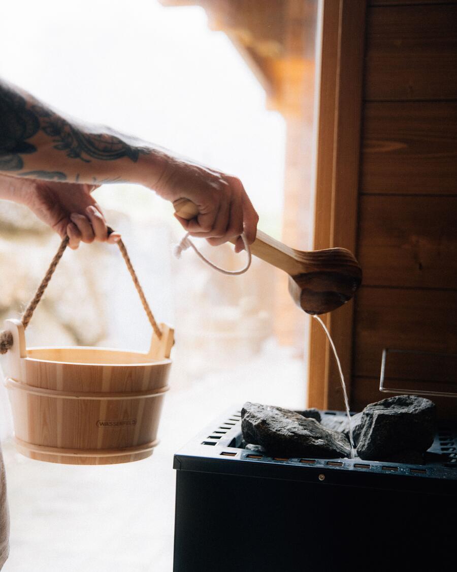 Aufguss in der privaten Sauna des Chalets